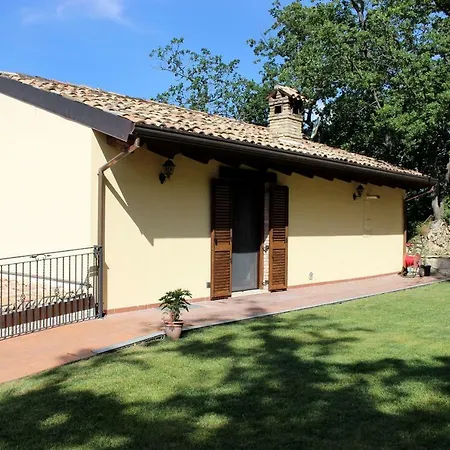 Casa Immersa Nel Verde